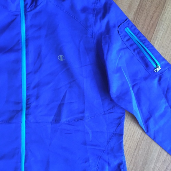 Lightweight blue champion windbreaker - Picture 4 of 4